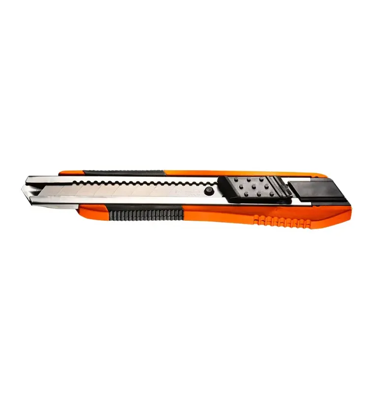 Darmowy zwrot Nóż z ostrzem łamanym 18 mm, gumowane wykończenie NEO Tools 63-060